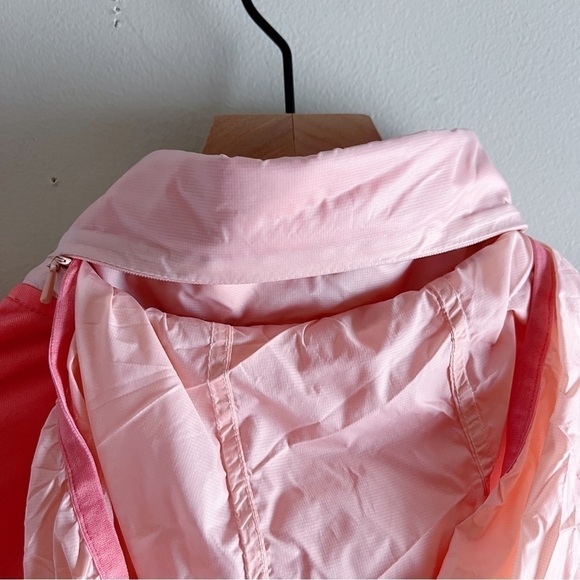 Eddie Bauer Pink Hooded Zip Up Hybrid Jacket, Active‎ Wear, Size Medium - Picture 9 of 12